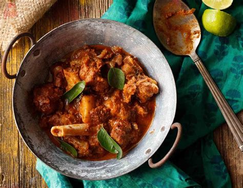 Kerala Mutton Roast Recipe Mutton Varattiyathu Foodgood