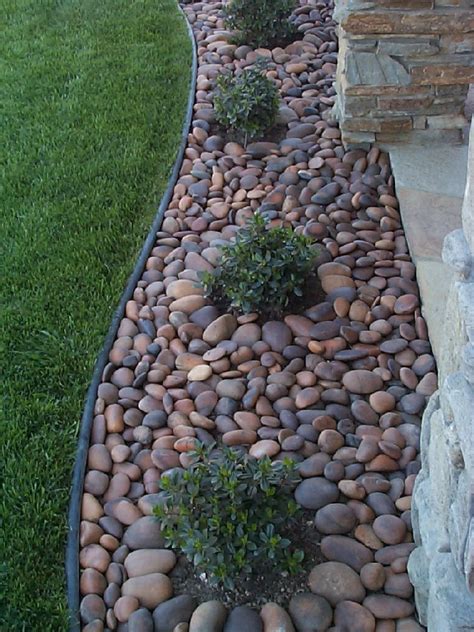 They have provided all our landscaping needs! Awesome River Rock Landscaping Ideas and Photos 1 - Awesome Indoor & Outdoor