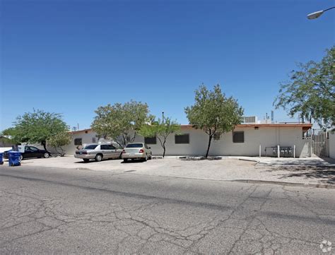 110 W Rillito St Tucson Az 85705 Apartments In Tucson Az