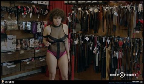 Battle Of The Babes Alia Shawkat Vs Ilana Glazer