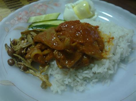 Dip it in the stronghomemade. dari dapur cikkti...: NASI LEMAK SAMBAL SOTONG..the Jad's
