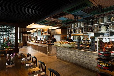 Kuala lumpur seyahatindeyken, doubletree by hilton hotel kuala lumpur'a kısa bir yürüyüş mesafesindeki restoranlara uğramak iyi bir bunların hepsi de otele yürüme mesafesinde. Makan Kitchen @ DoubleTree by Hilton Hotel Kuala Lumpur ...