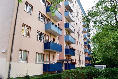 Bilder finden, die zum begriff haus energie passen. Degewo baut Deutschlands erstes Eigen-Energie-Haus - Lankwitz