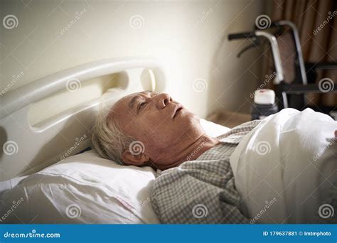 Sick Old Man Lying In Hospital Bed Stock Image Image Of Helpless