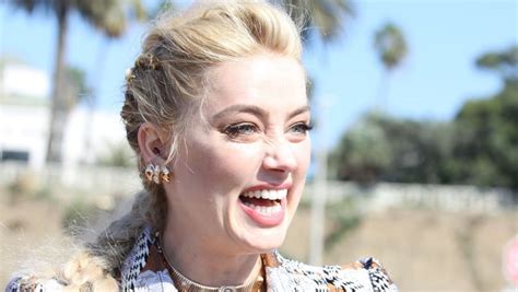 Amber Heard Texts With Elon Musk Exposed Spacex Boss Tells Actress