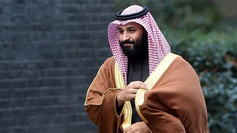 ولي العهد السعودي يعلن عن مبادرة السعودية الخضراء ومبادرة الشرق الأوسط الأخضر. "الاقتصاد" عنوان زيارة ولي العهد السعودي إلى الهند