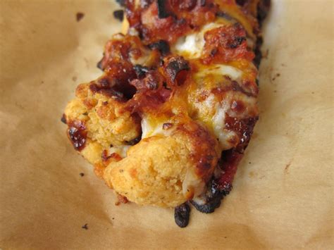 Wie lecker sieht die denn aus? Review: Domino's - Sweet BBQ Bacon Specialty Chicken ...