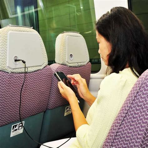 Guide To Hong Kong Airport Express Train Ticket Deals Stops And Schedule