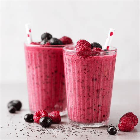 Berry Smoothie With Yogurt And Chia Seeds Fannetastic Food