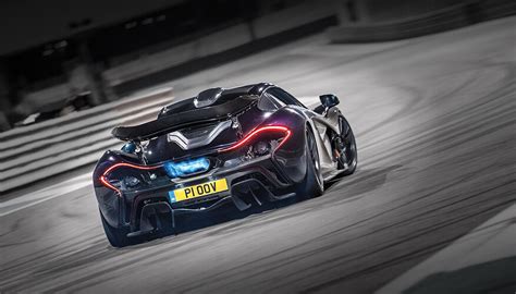 Make The Mclaren P1 Spit Blue Flames Like In The Reality Car Features