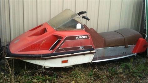 Snocruise Vintage Snowmobile Page