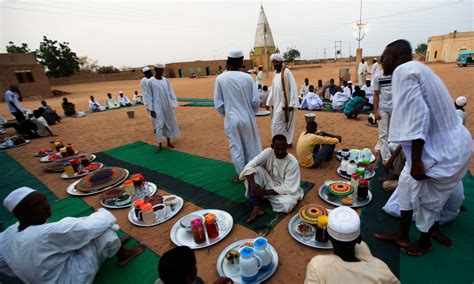 How Sudans Diaspora Uses Social Media To Marshal Ramadan Meals