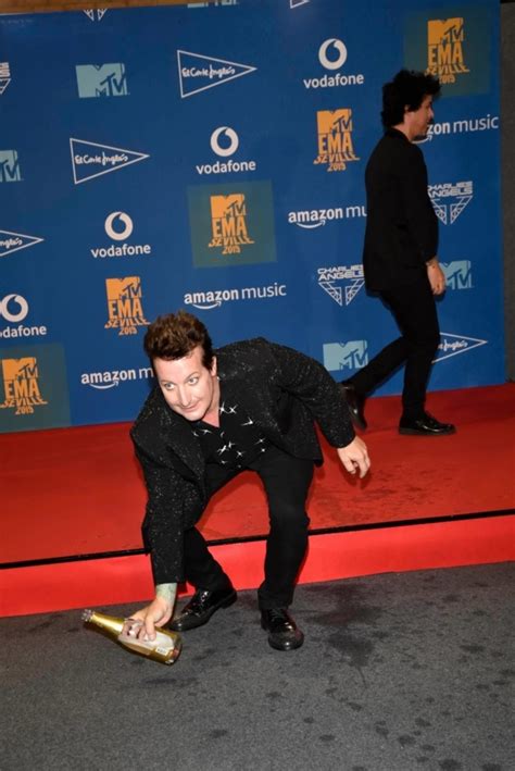 The Most Embarrassing Red Carpet Moments That Will Make You Cringe