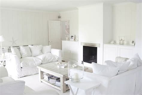 Small Living Room Ideas With All White Colour Scheme