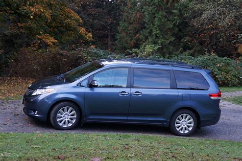 2014 toyota sienna xle awdxle awd. 2014 Toyota Sienna XLE Limited Road Test Review | The Car ...