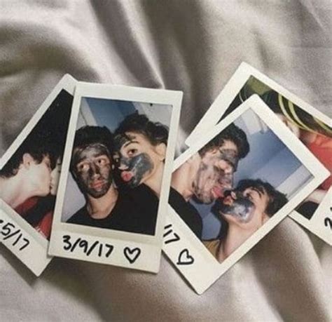 Pin By Saradaughdrill On Polaroid Ideas Cute Couple Pictures