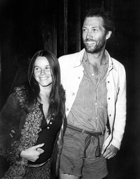 David Carradine With Barbara Hershey In 1972 Who2