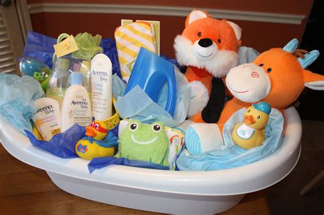 Storkbabygiftbaskets.com has been a leader in the baby boy gift industry sending smiles of congratulations across the miles to new babies and proud families for over 19 years and counting! The Ultimate $5.99 Baby Shower Gift | Sweet Orange Fox