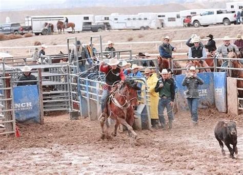 Rain And Mud Does Not Stop Usu Eastern Rodeo Team At Home Event Usu
