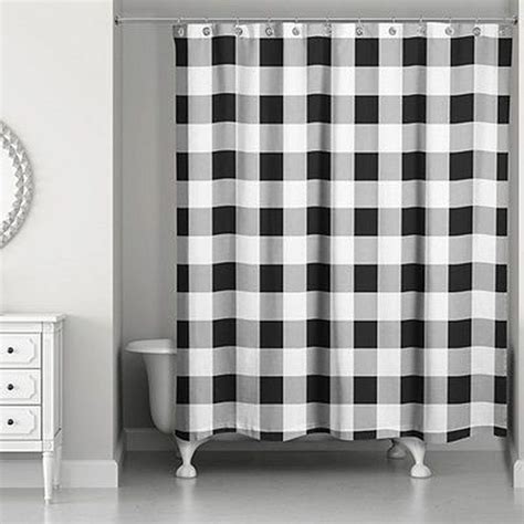 31 Amazing Black And White Shower Curtain For Your Bathroom Decor