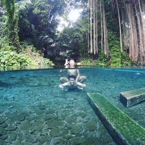 Harga tiket masuk sekitar rp20 ribu per orang dan tambahan biaya untuk wahana lainnya. Tempat Wisata Mata Air Cipelang Sumedang - liburdulu.com