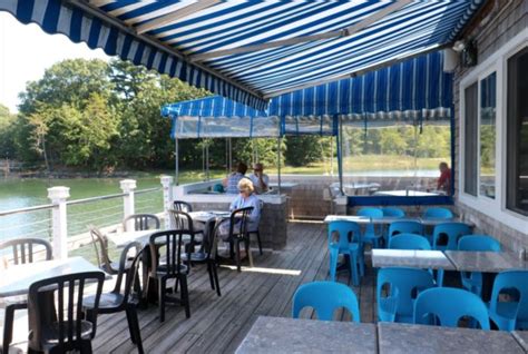 Try These 9 New Hampshire Restaurants For A Magical Outdoor Dining