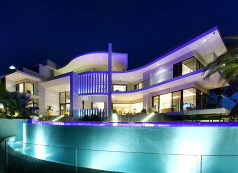 Beautiful Houses Luxury House In Surfers Paradise