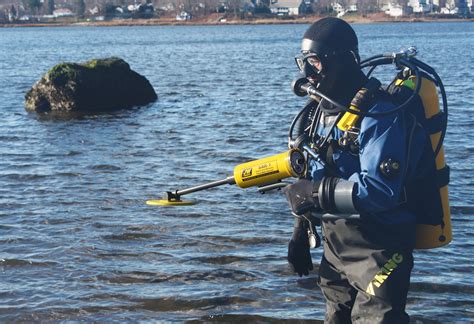 Jw Fishers Develop New Underwater Metal Detector