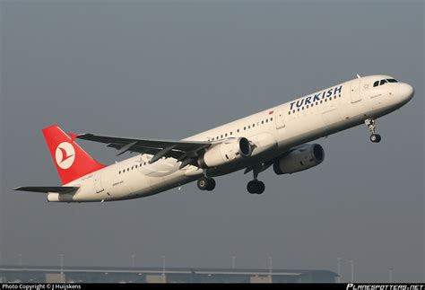 Tc Jrd Turkish Airlines Airbus A Photo By J Huijskens Id