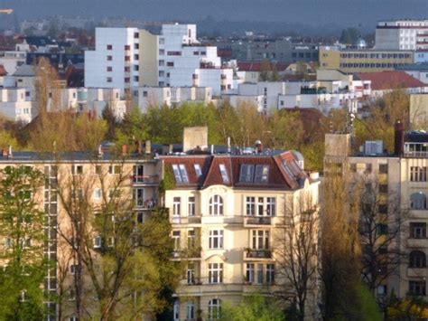 Berlin Real Estate Prices Soaring Walled In Berlin