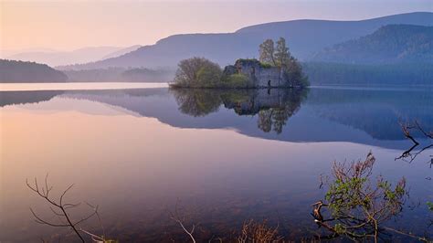 Castle Ruins On An Island Ruins Island Castle Lake Mist Hd