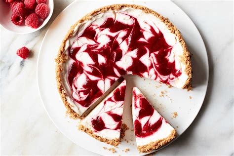 Raspberry Swirl No Bake Cheesecake Recipe