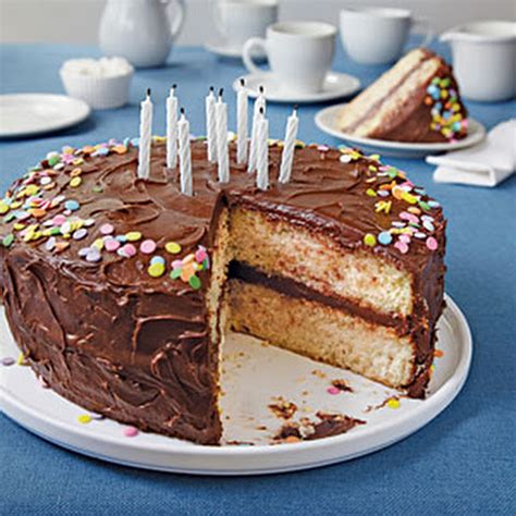 We're promoting healthy eating from home and our low sugar home baking kits will help you knock up a fantastic family treat that the. Low+fat+birthday+cake+dessert Recipes | Yummly