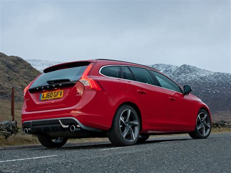 Volvo v60's make a good tuning project and with a few sensible motorsport modifications you can dramatically maximize your driving experience. My perfect Volvo V60. 3DTuning - probably the best car ...