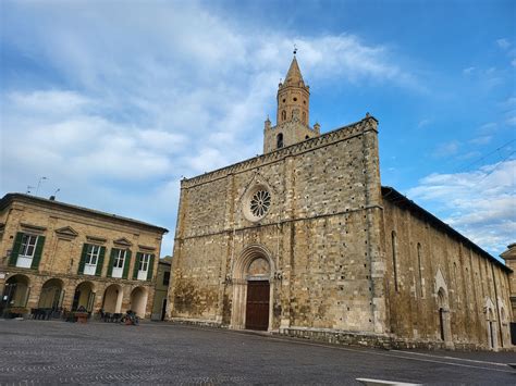 Basilica Concattedrale Di Santa Maria Assunta Atri Italiait
