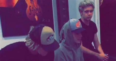 Niall Horan And Justin Bieber Pictured With Suspicious Pipe In Cody