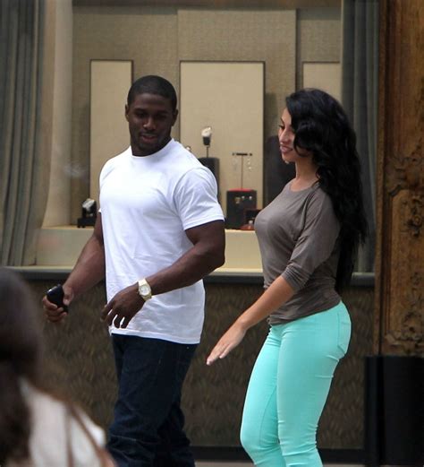 Reggie Bush Spotted With New Girlfriend In Paris Photos