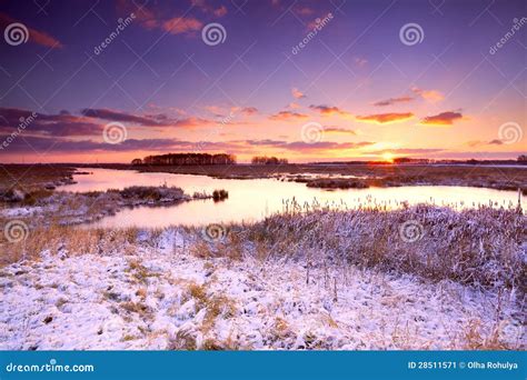 Dramatic Sunrise Over Frozen Lake Stock Image Image Of Morning Early
