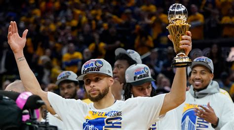 Warriors Favored To Win Nba Finals Steph Curry Finals Mvp Favorite Sports Illustrated
