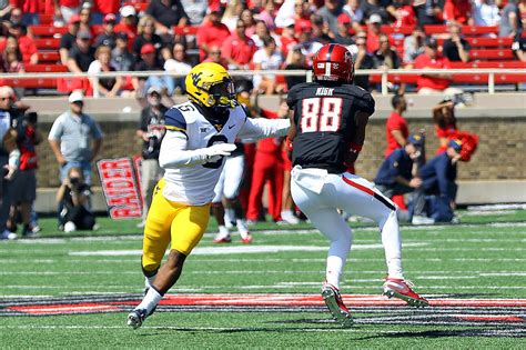 Texas Tech Vs West Virginia Gets A Late Afternoon Kickoff Time