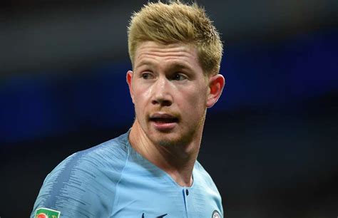 Born 28 june 1991) is a belgian professional footballer who plays as a midfielder for premier league club manchester city. Report explains why Kevin de Bruyne went straight down the tunnel after being subbed off v ...