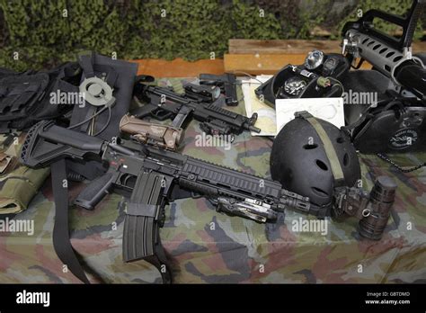 Irish Army Ranger Wing Hi Res Stock Photography And Images Alamy
