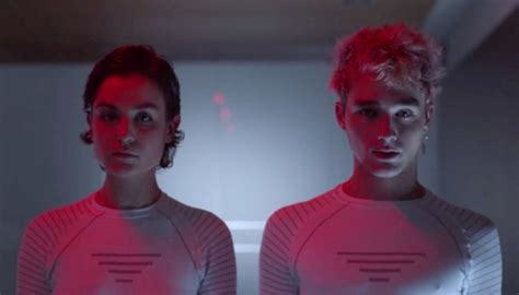 Iñaki de las cuevas & luichi boy. Así suena "En llamas", la nueva canción de Pol Granch y ...