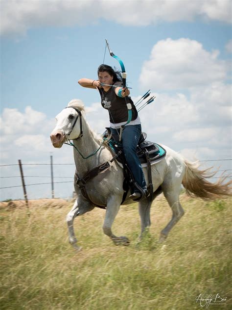 Photo Credit Bei Devolld Mounted Archery Horse Archery Horses