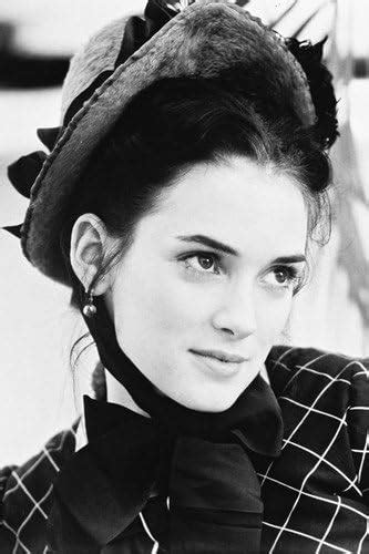 Winona Ryder In The Age Of Innocence 24x36 Poster At Amazons
