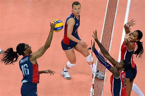 The Us Womens Olympic Volleyball Team Is Using A Wearable By Vert To Monitor Jumps Techcrunch