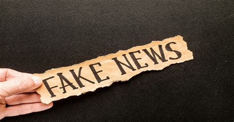 How To Differentiate Fake News From Real News In The Social Media World