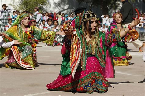 Pakistani Culture Customs And Traditions Worldatlas