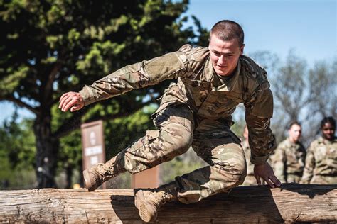 Obstacle Course At Bct Combat Training Military Workout Us Army