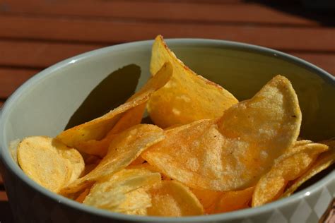 Are You A Frequent Eater Of Potato Chips Here Are 5 Of The Health
